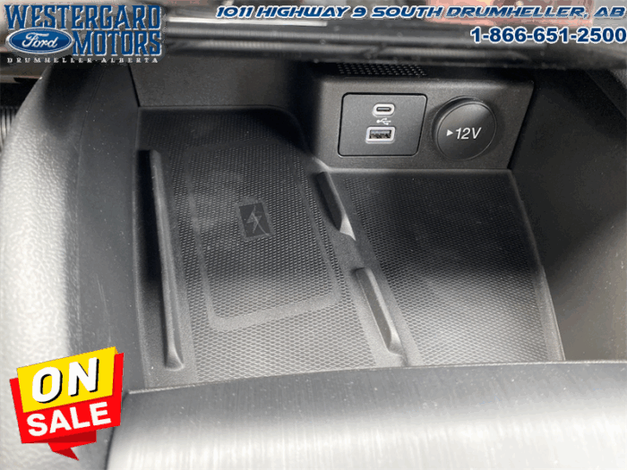 2025 Ford Escape ST-Line Elite  - Sunroof - Heated Seats - Image 29