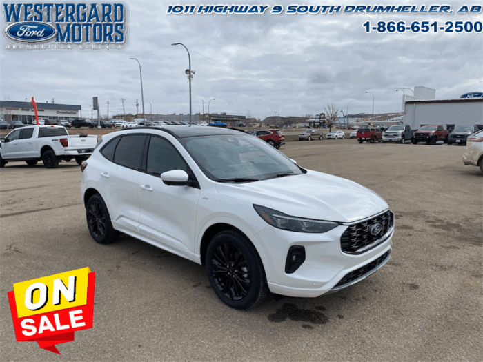 2025 Ford Escape ST-Line Elite  - Sunroof - Heated Seats - Image 7