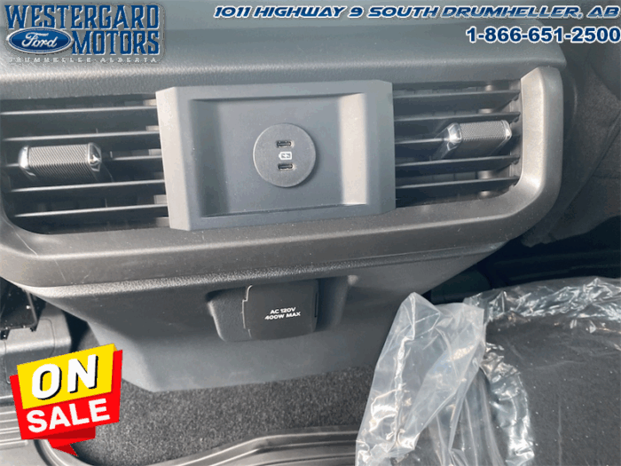 2025 Ford F-150 Lariat  501A Black PKG. - Image 19