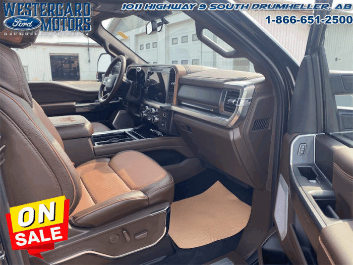2025 Ford F-350 Super Duty King Ranch  Tremor - Image 13