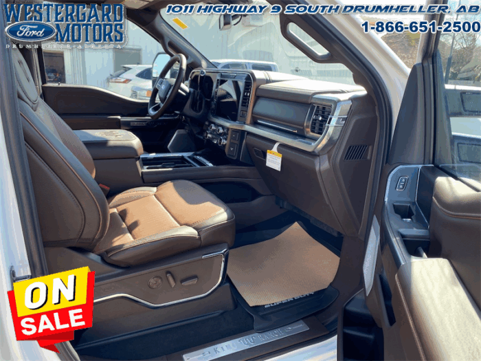 2025 Ford F-350 Super Duty King Ranch - Image 13