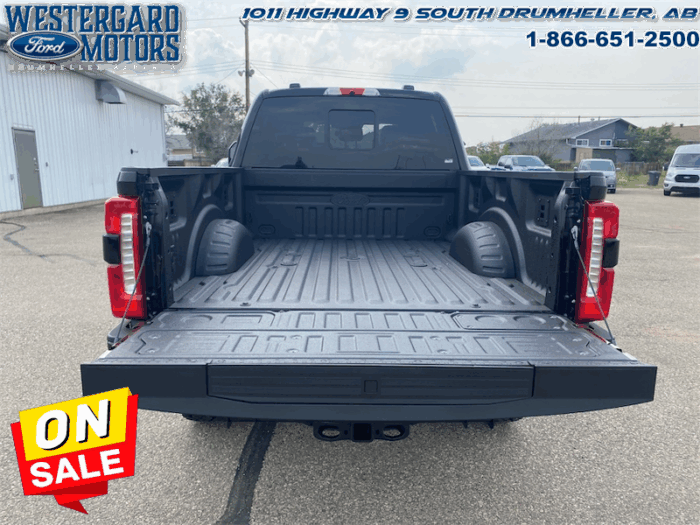 2025 Ford F-350 Super Duty King Ranch  Tremor - Image 16