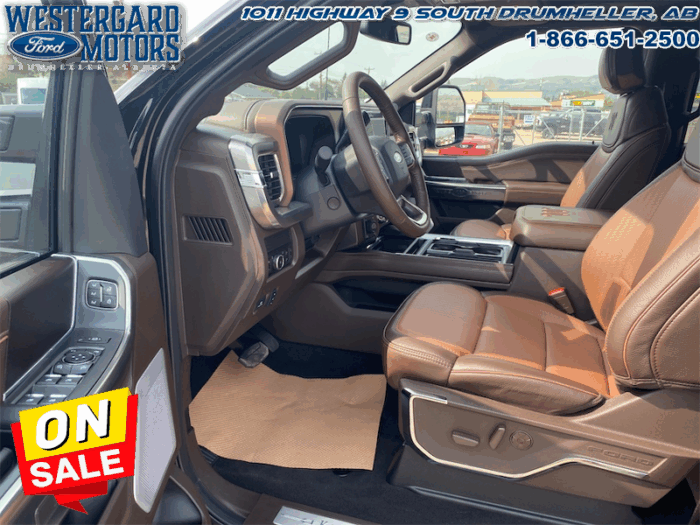 2025 Ford F-350 Super Duty King Ranch  Tremor - Image 9