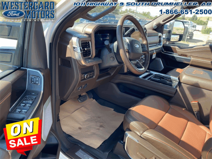 2025 Ford F-350 Super Duty King Ranch - Image 9