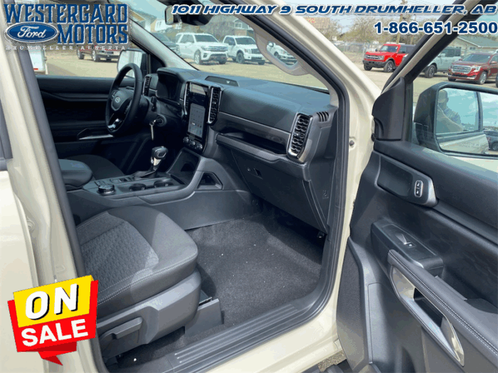 2025 Ford Ranger XLT  - Running Boards - Image 13