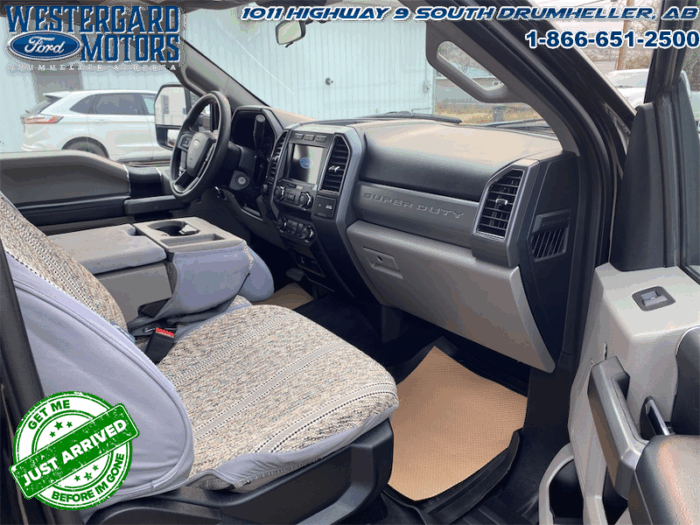 2020 Ford F-350 Super Duty XLT  - Aluminum Wheels - Image 13