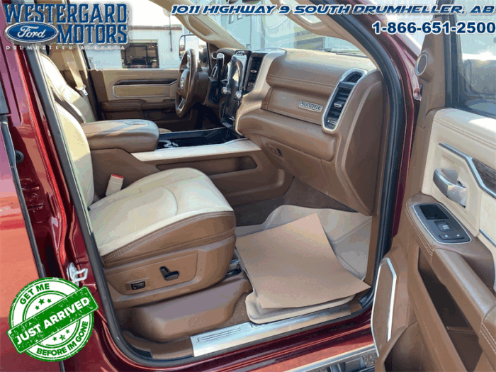2020 Ram 3500 Laramie  6.7L Diesel - Image 13
