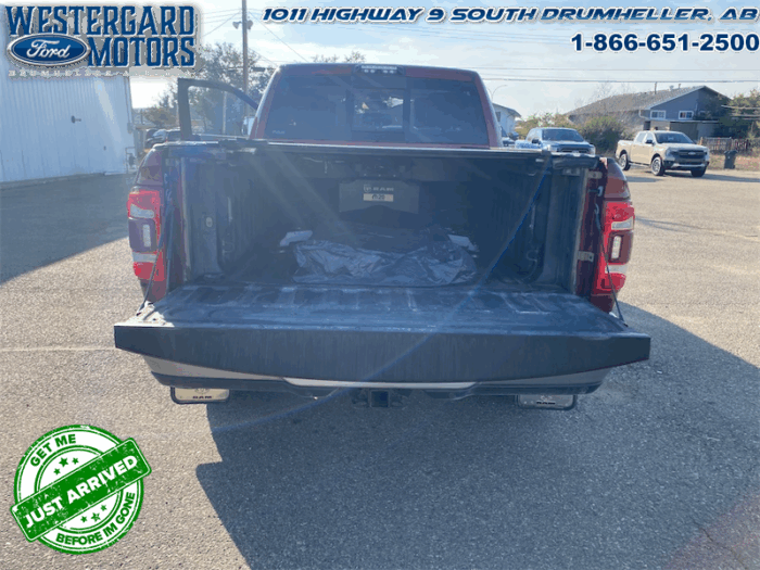 2020 Ram 3500 Laramie  6.7L Diesel - Image 16