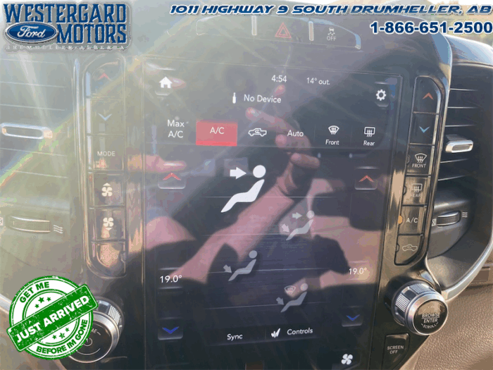 2020 Ram 3500 Laramie  6.7L Diesel - Image 25