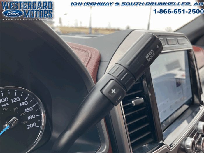 2022 Ford F-350 Super Duty - Image 22