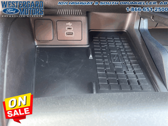 2025 Ford Bronco Sport Badlands  - Sunroof - Image 28
