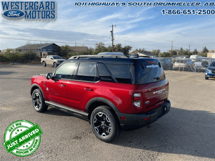 2025 Ford Bronco Sport Outer Banks  - Leather Seats - Image 3
