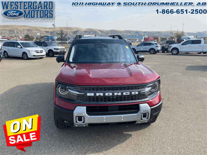 2025 Ford Bronco Sport Badlands  - Sunroof - Image 8