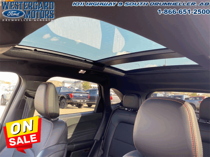 2025 Ford Escape ST-Line  - Sunroof - Tech Package - Image 22