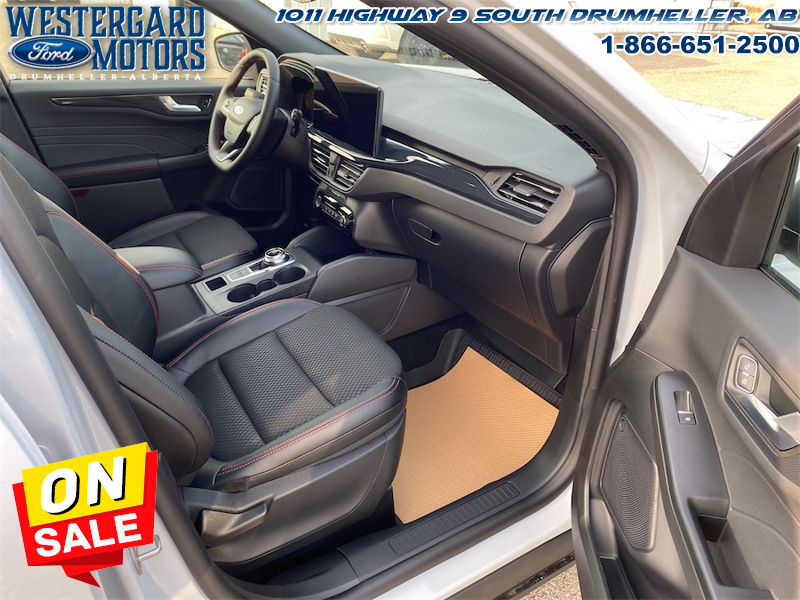 2025 Ford Escape ST-Line  - Tech Package - Image 13