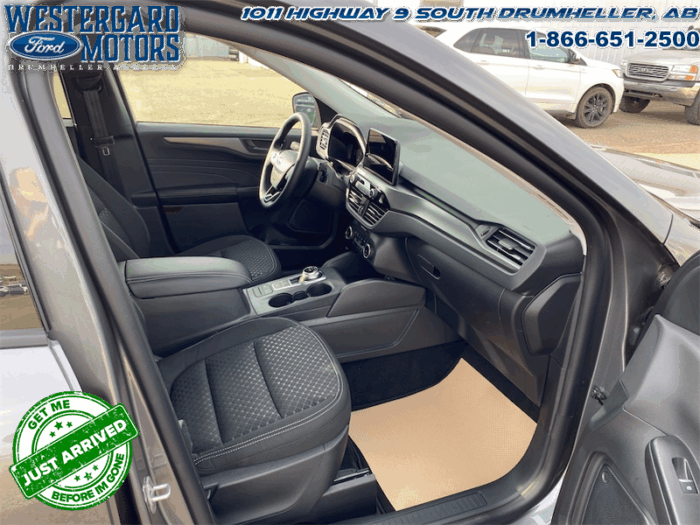 2025 Ford Escape Active  - Power Liftgate - Image 13