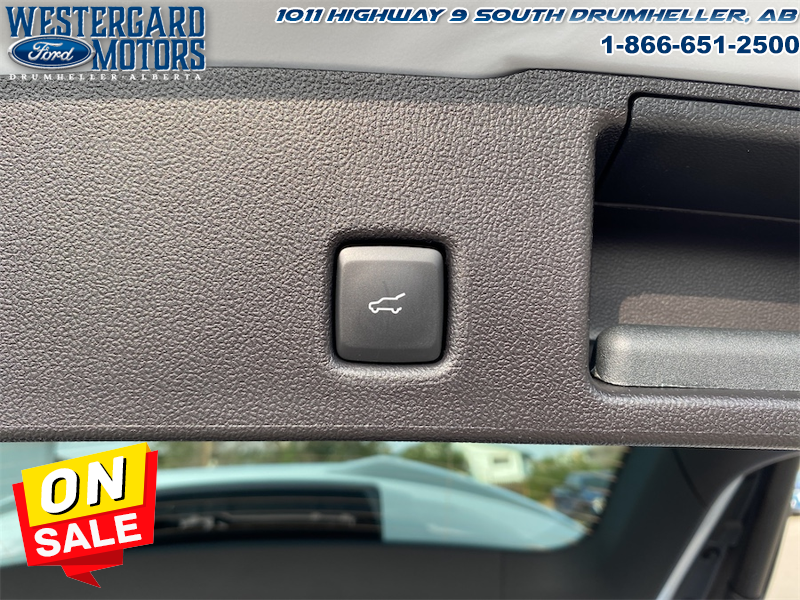 2025 Ford Escape ST-Line  - Tech Package - Image 17