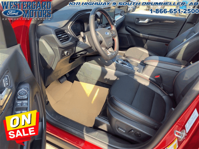 2025 Ford Escape ST-Line  - Sunroof - Tech Package - Image 9