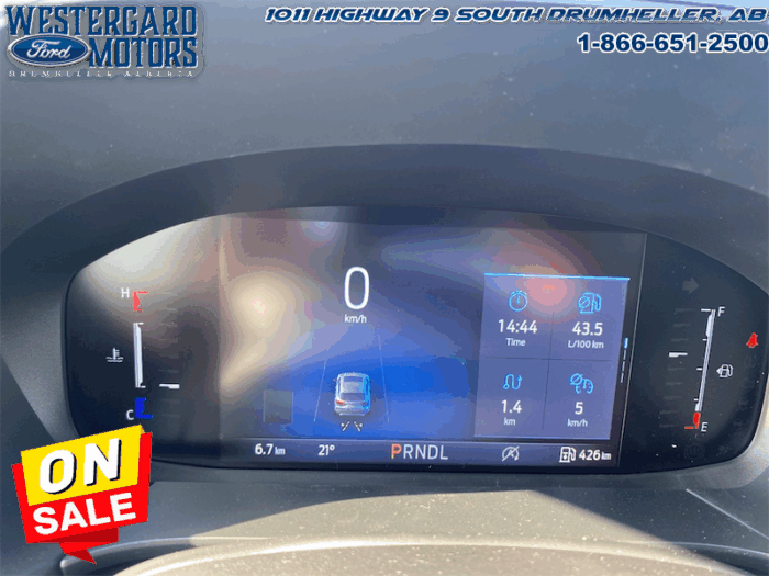 2025 Ford Escape ST-Line  - Sunroof - Tech Package - Image 31