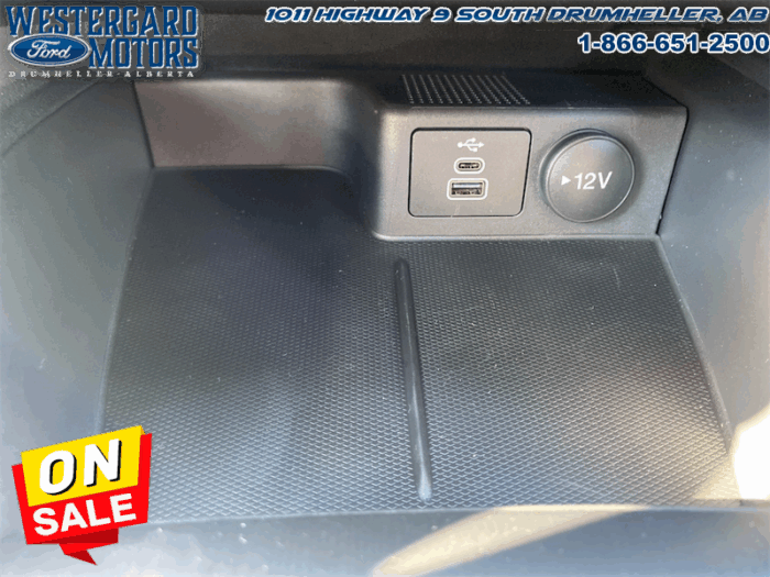 2025 Ford Escape ST-Line  - Sunroof - Tech Package - Image 29