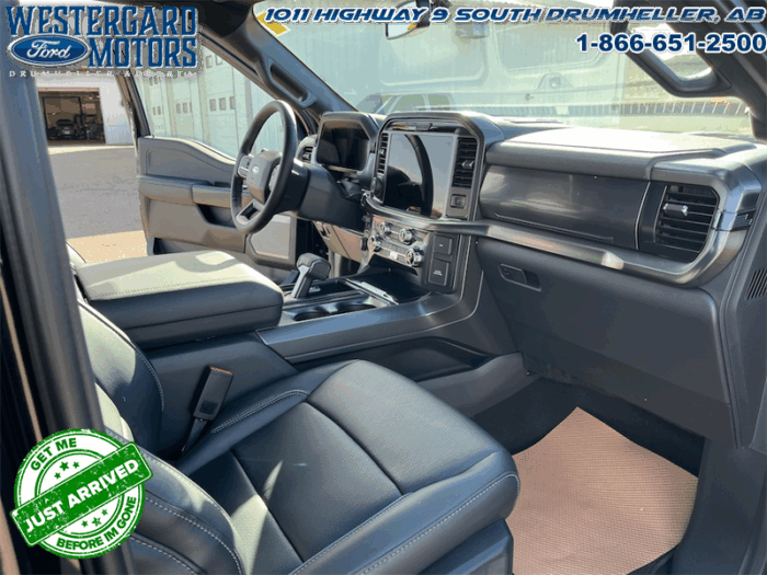 2025 Ford F-150 Lariat  - Tow Package - Image 13