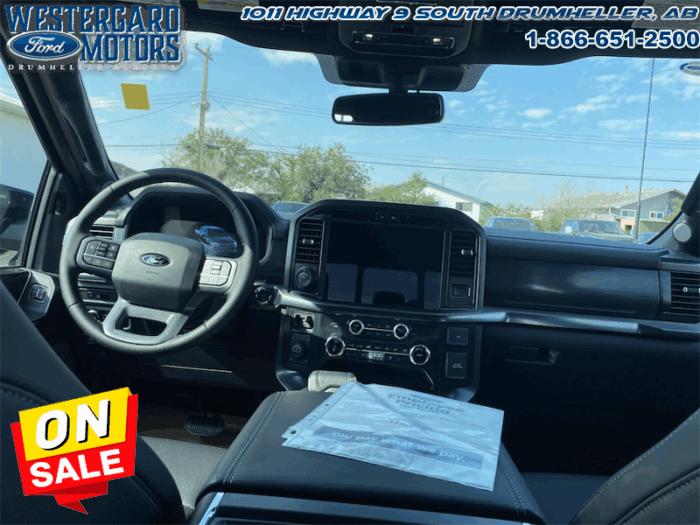 2025 Ford F-150 Lariat - Image 14