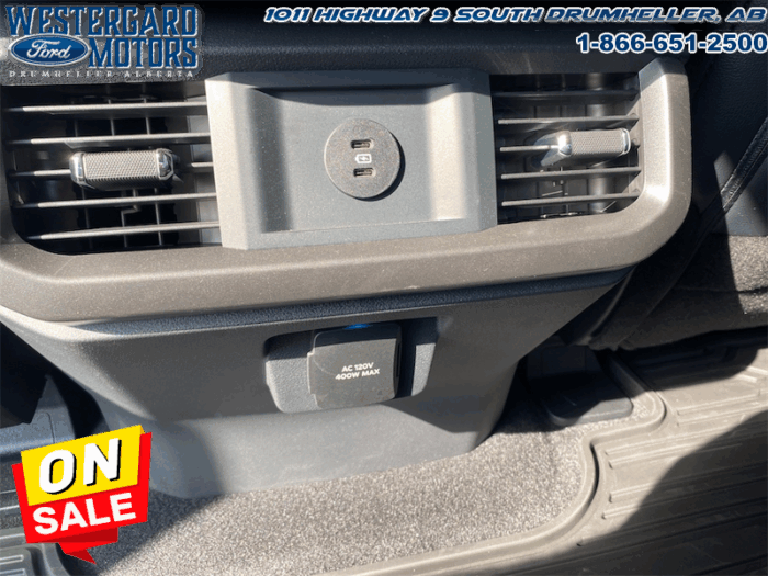 2025 Ford F-150 Lariat - Image 19