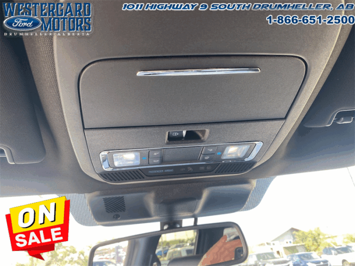 2025 Ford F-150 Lariat - Image 23