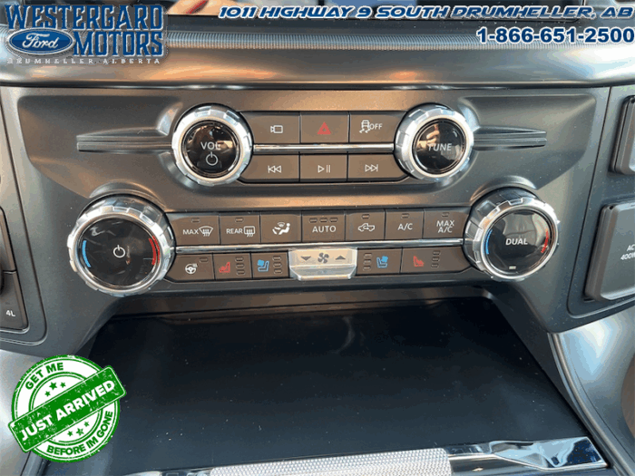 2025 Ford F-150 Lariat  - Tow Package - Image 25