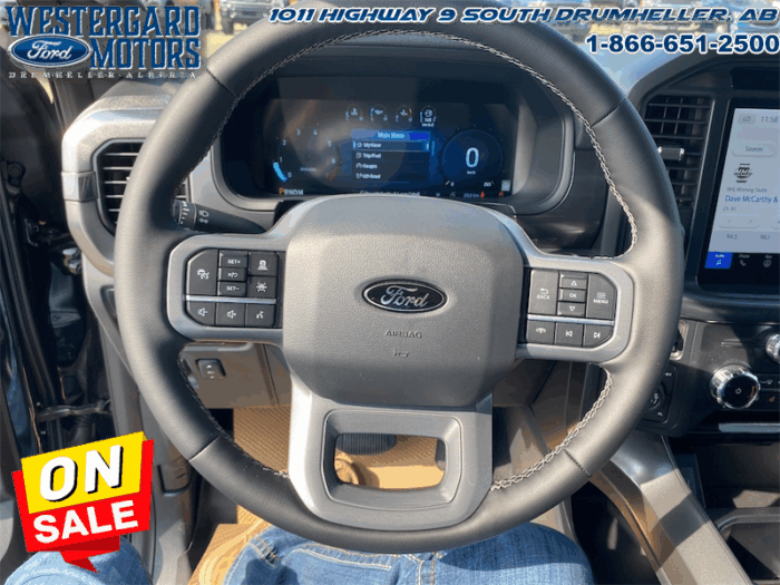 2025 Ford F-150 Lariat - Image 29