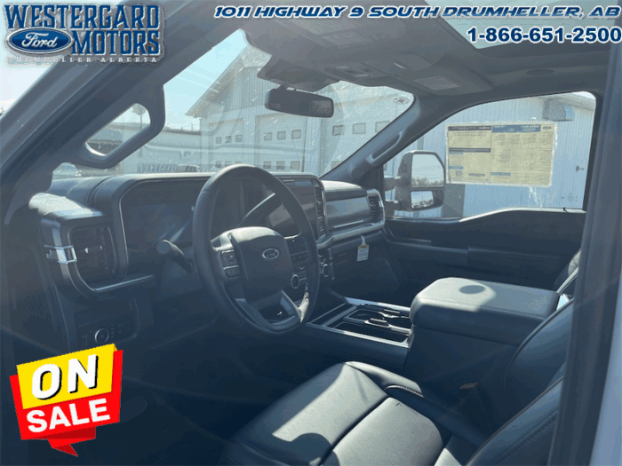 2025 Ford F-350 Super Duty Lariat - Image 9