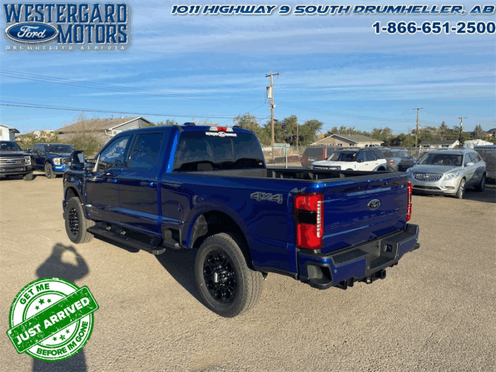 2026 Ford F-350 Super Duty Lariat - Image 3