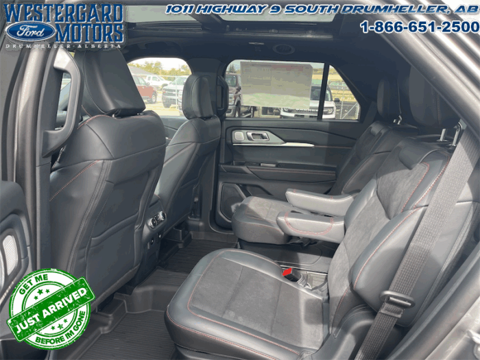 2025 Ford Explorer ST  - Cooled Seats -  Heated Seats - Image 10