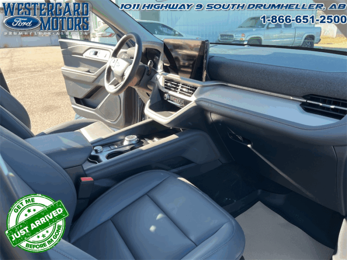 2025 Ford Explorer Active  - Sunroof - Heated Seats - Image 13