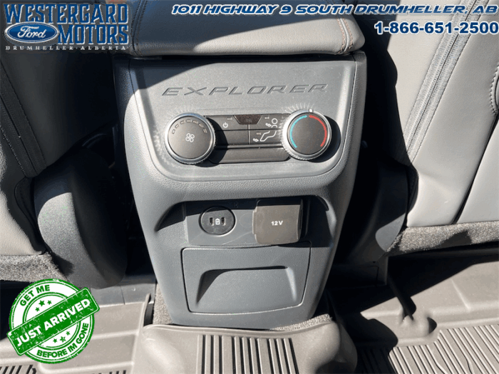 2025 Ford Explorer Active  - Sunroof - Heated Seats - Image 22