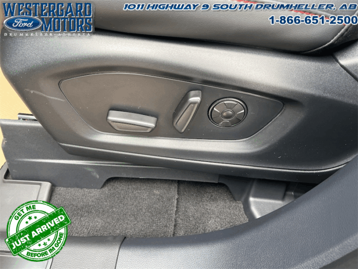 2025 Ford Explorer ST  - Cooled Seats -  Heated Seats - Image 27