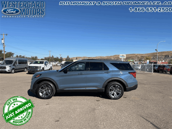 2025 Ford Explorer Active  - Sunroof - Heated Seats - Image 2