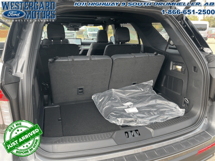 2025 Ford Explorer ST  - Cooled Seats -  Heated Seats - Image 31