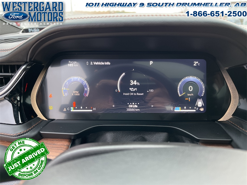 2023 Jeep Grand Cherokee Summit - Sunroof - Cooled Seats - Image 16