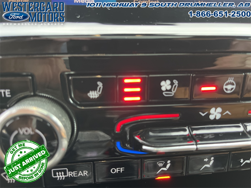 2023 Jeep Grand Cherokee Summit - Sunroof - Cooled Seats - Image 19