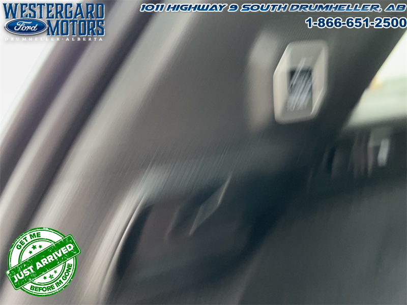 2023 Jeep Grand Cherokee Summit - Sunroof - Cooled Seats - Image 30