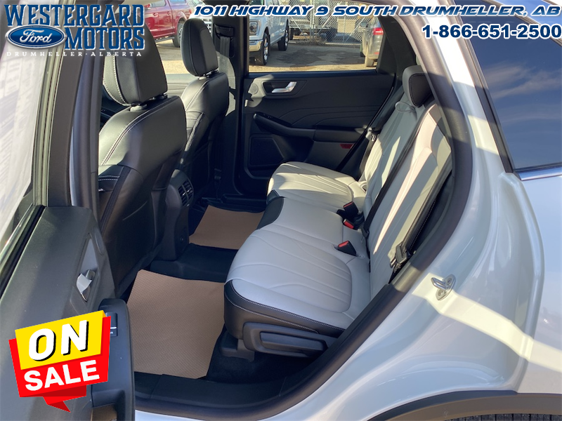 2025 Ford Escape PHEV - Sunroof - Image 22