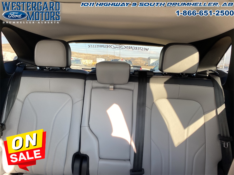 2025 Ford Escape PHEV - Sunroof - Image 23