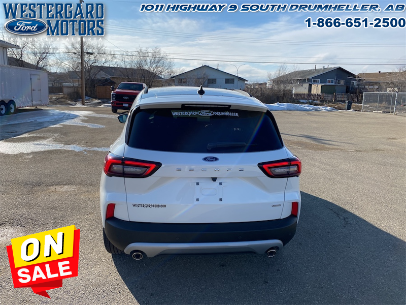 2025 Ford Escape PHEV - Sunroof - Image 29