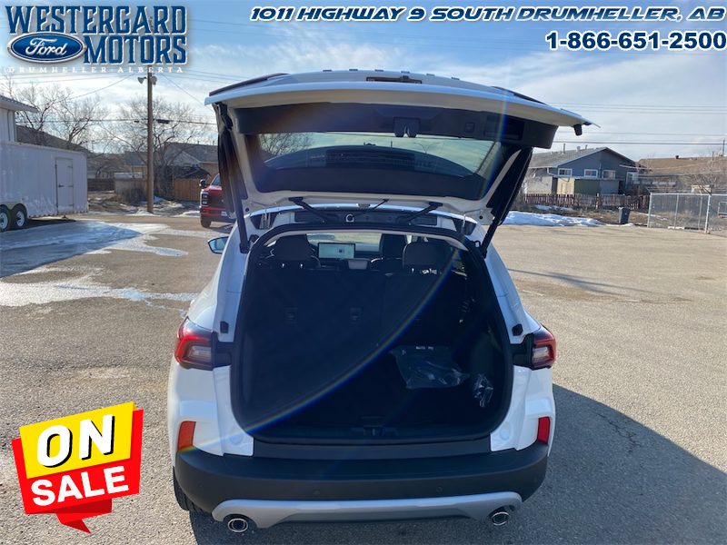 2025 Ford Escape PHEV - Sunroof - Image 2