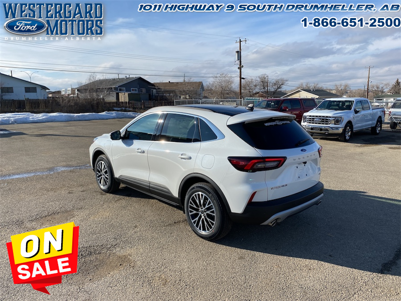 2025 Ford Escape PHEV - Sunroof - Image 30