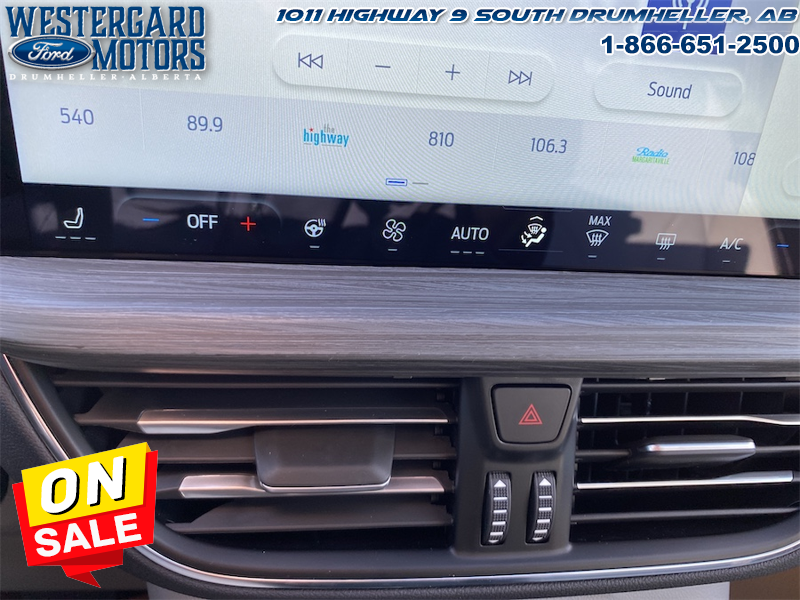 2025 Ford Escape PHEV - Sunroof - Image 7