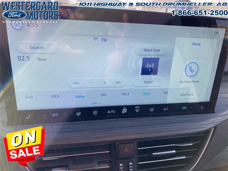 2025 Ford Escape PHEV - Sunroof - Image 8