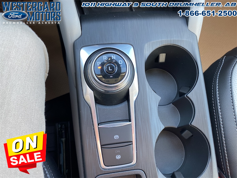 2025 Ford Escape PHEV - Sunroof - Image 9